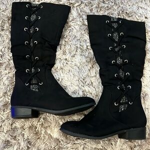 Women’s Size 9 Black Boots